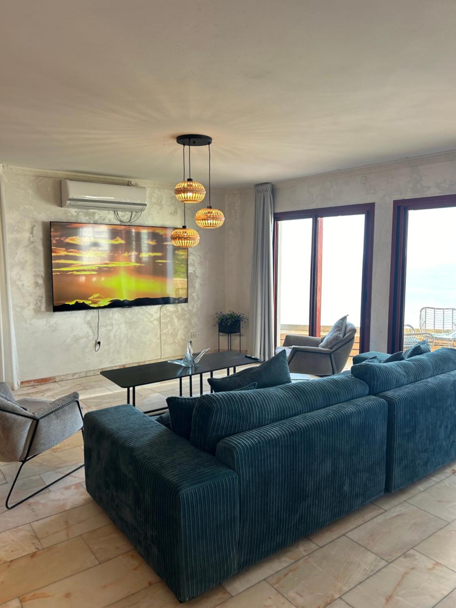 Sea-Front Apartment נתניה מראה חיצוני תמונה